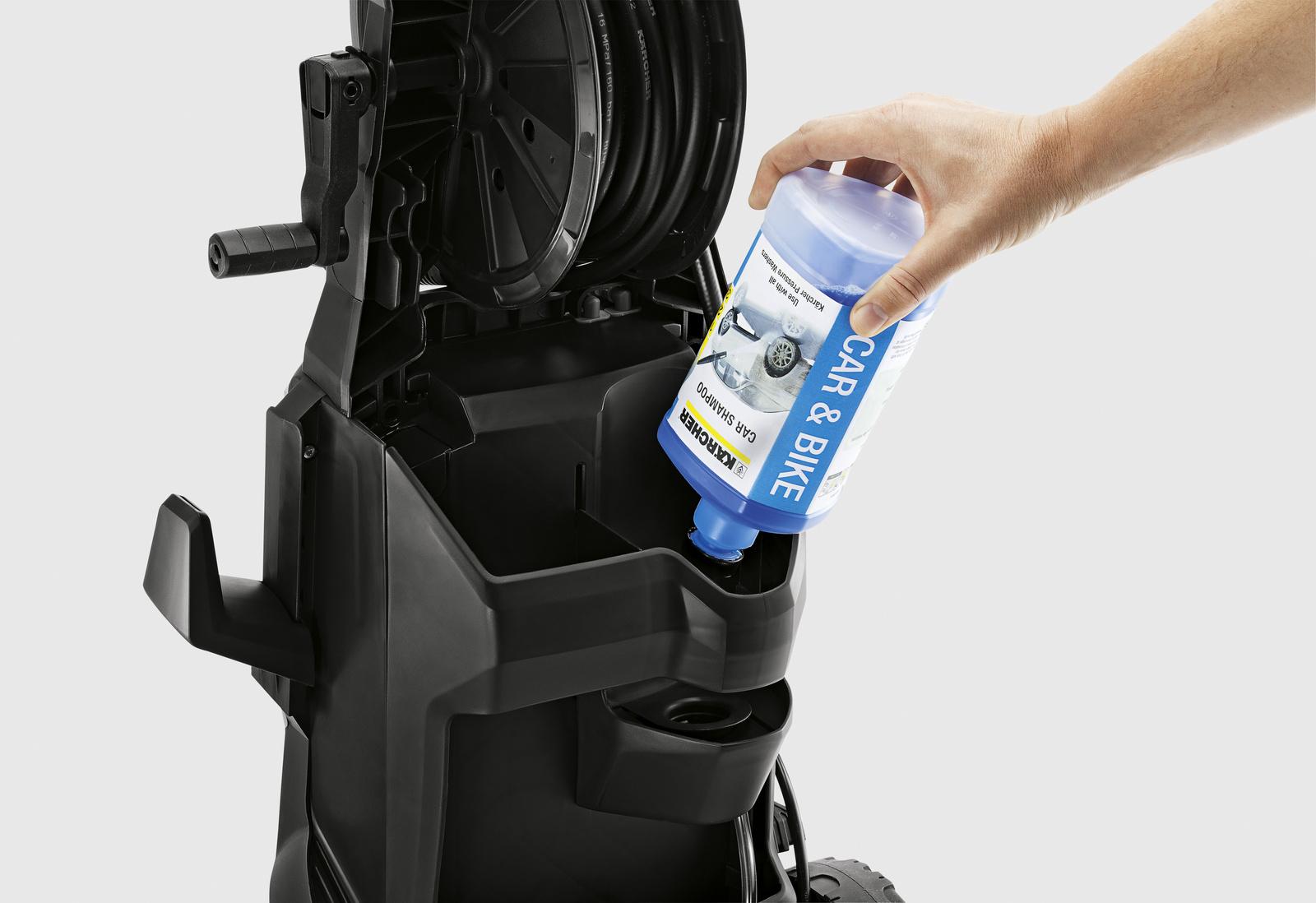 Chất tẩy rửa xe Karcher 3 trong 1 (1 lít)