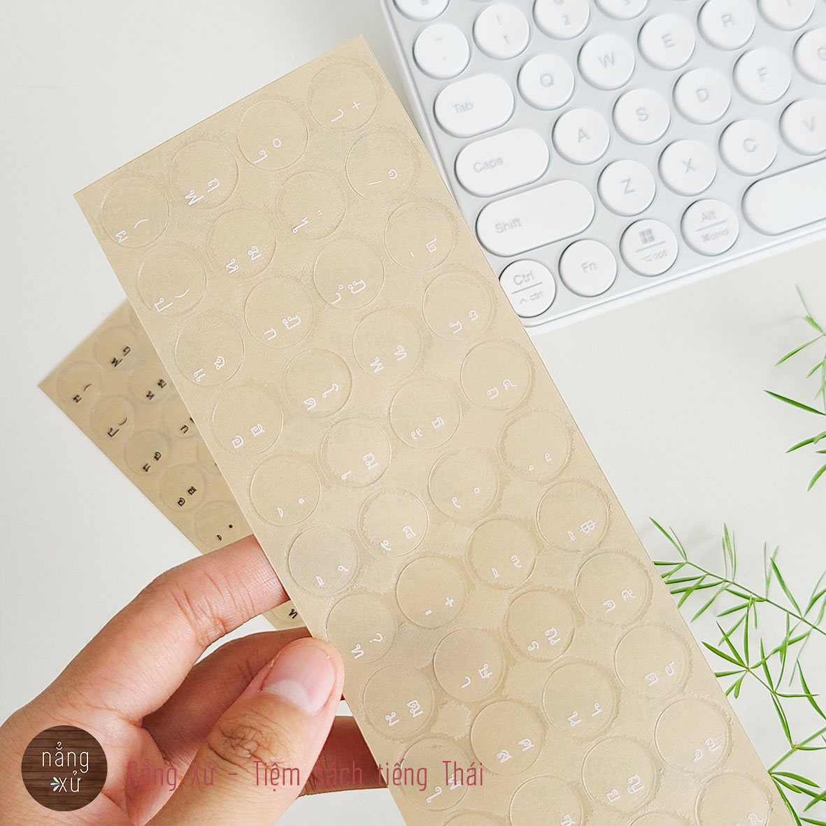 Sticker dán bàn phím tiếng Thái