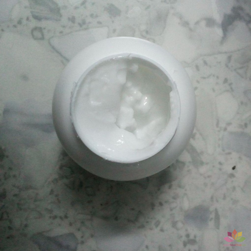 [HCM]Kem dưỡng ẩm Aron Vitamin E Thái Lan