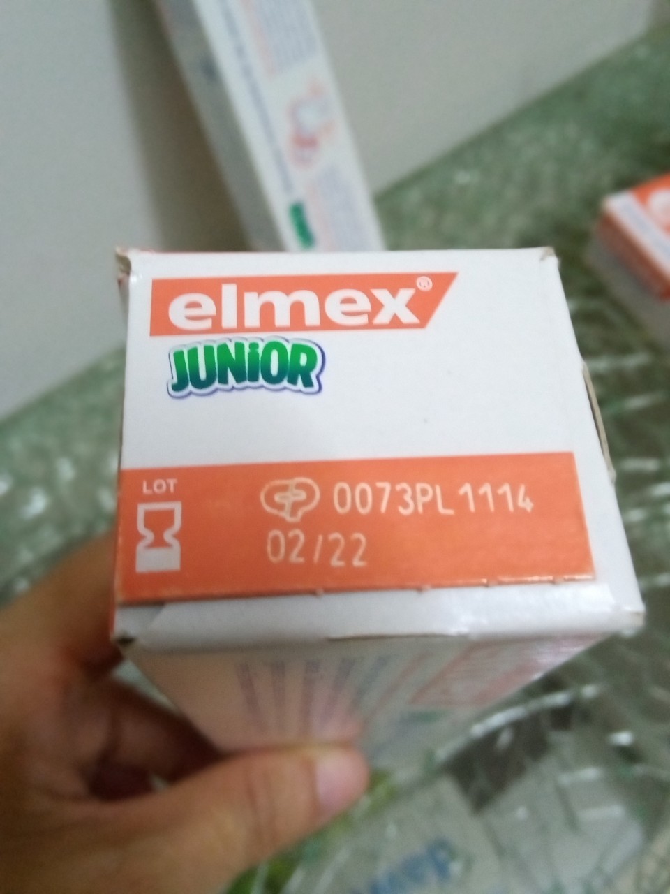 Kem đánh răng Elmex Junior 6-12 tuổi (Đức)