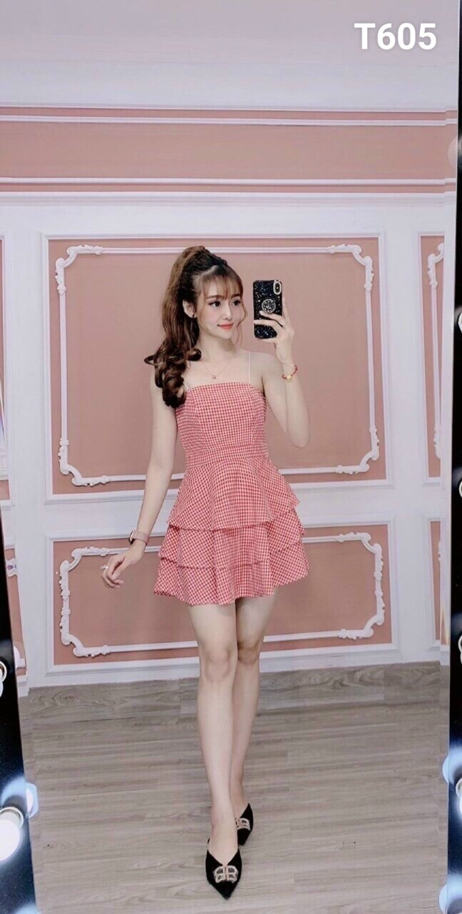 Đầm 2 dây dáng xoè 3 tầng quá đẹp T605