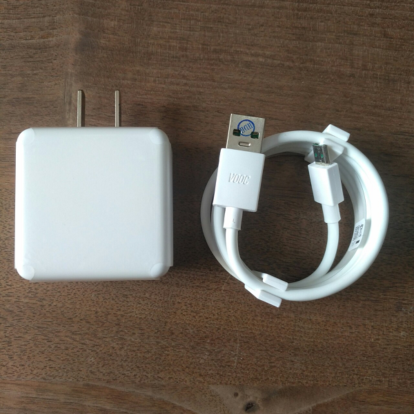 Bộ sạc nhanh VOOC OPPO R15 /  cáp Micro