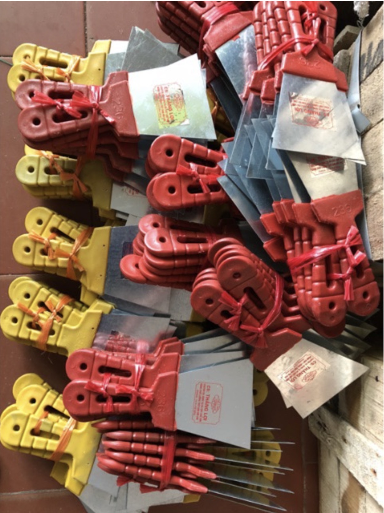 Dao xúc bả matit ( Chép bả matit)
