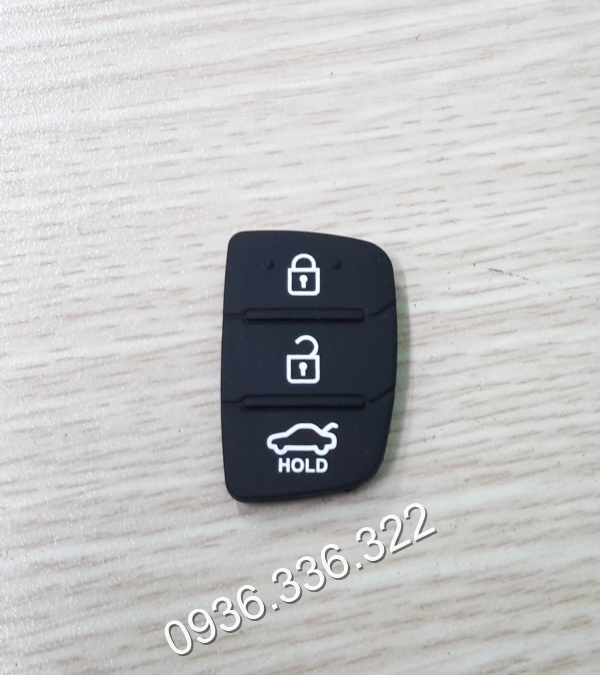 Combo 02 Phím cao su lắp cho Vỏ chìa khóa I10, I20, Accent, Solati