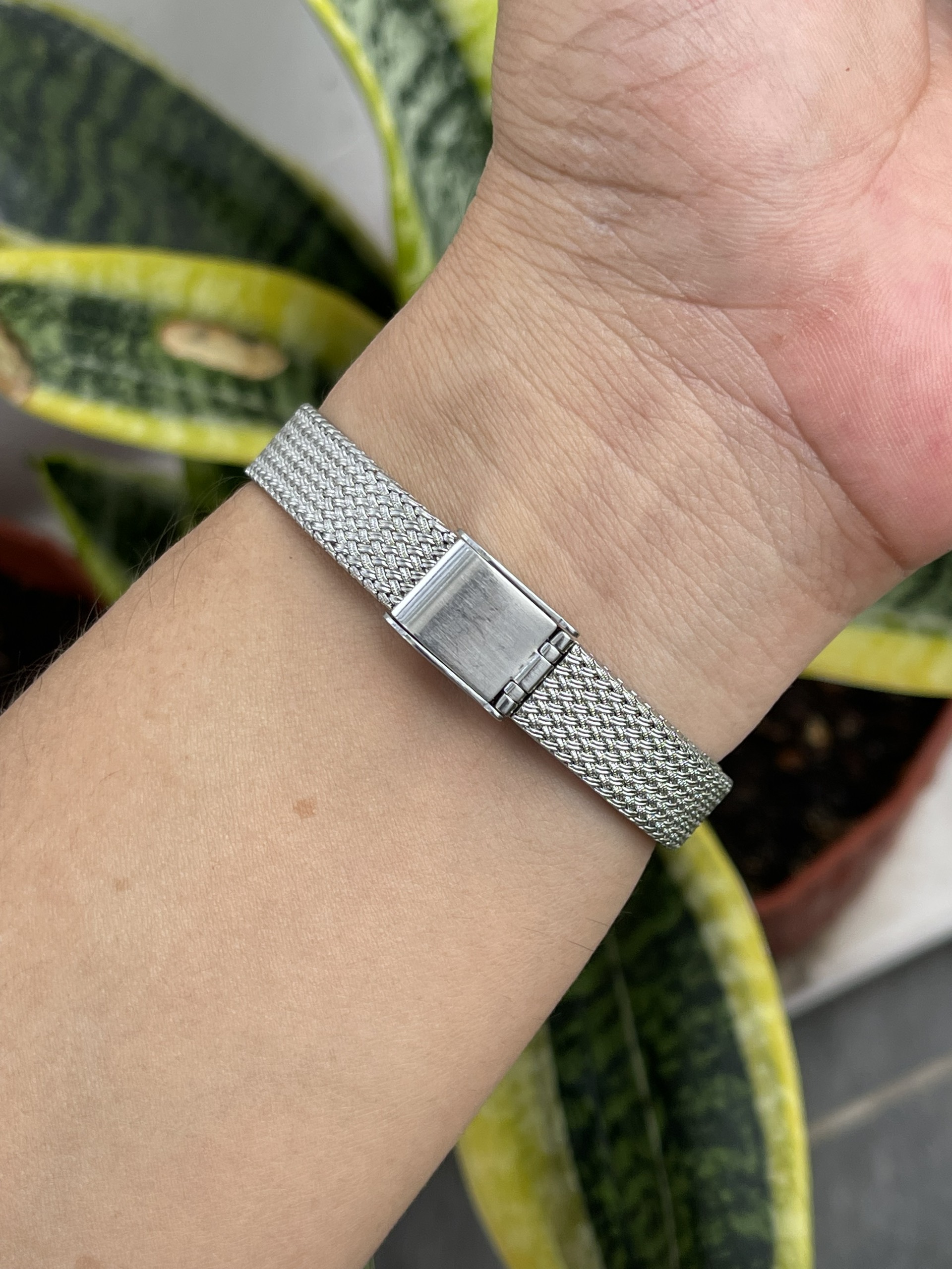 Đồng hồ nữ Ice kính saphia vỏ tím size mặt 40mm chạy pin hàng si