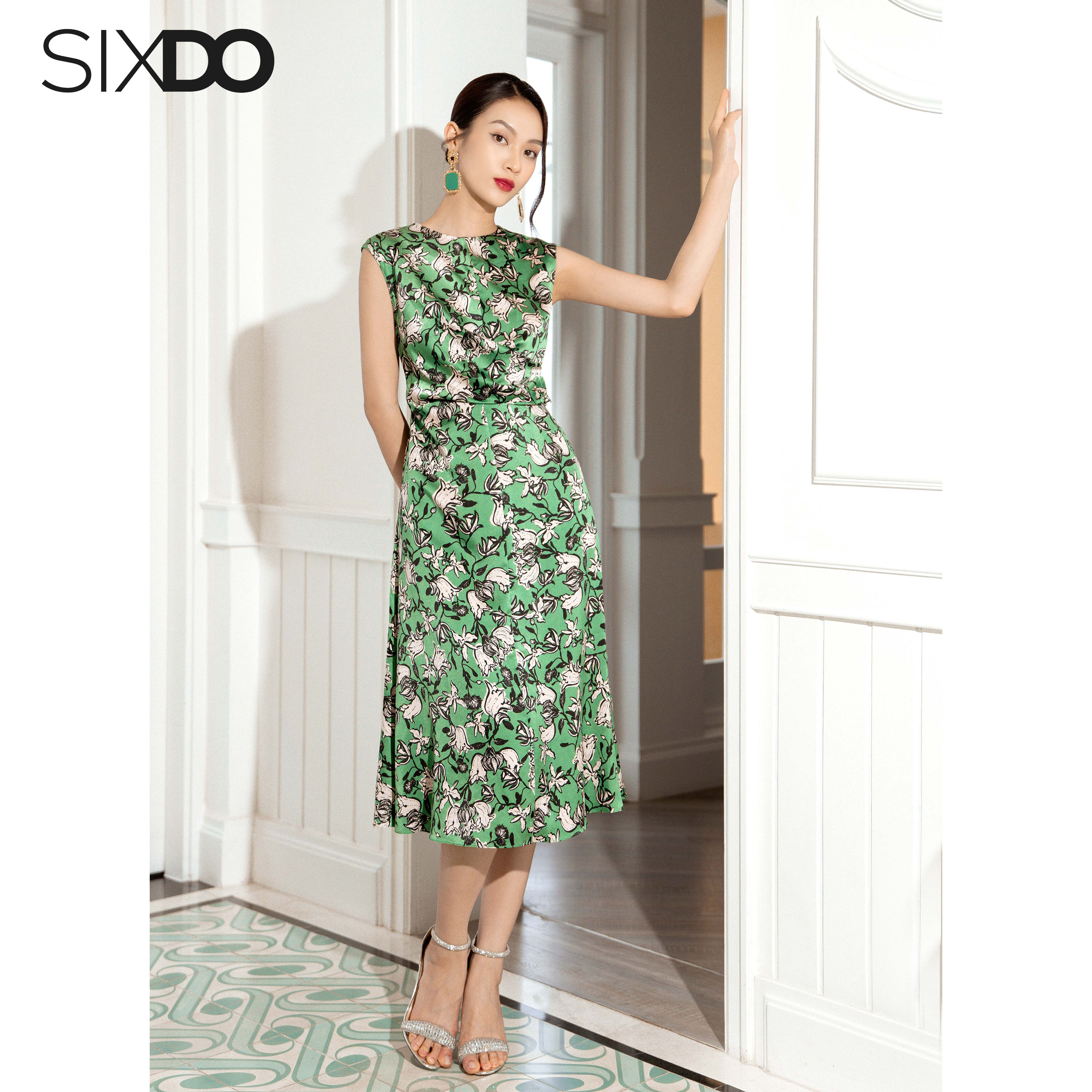 Đầm lụa xanh sát nách cổ tròn SIXDO