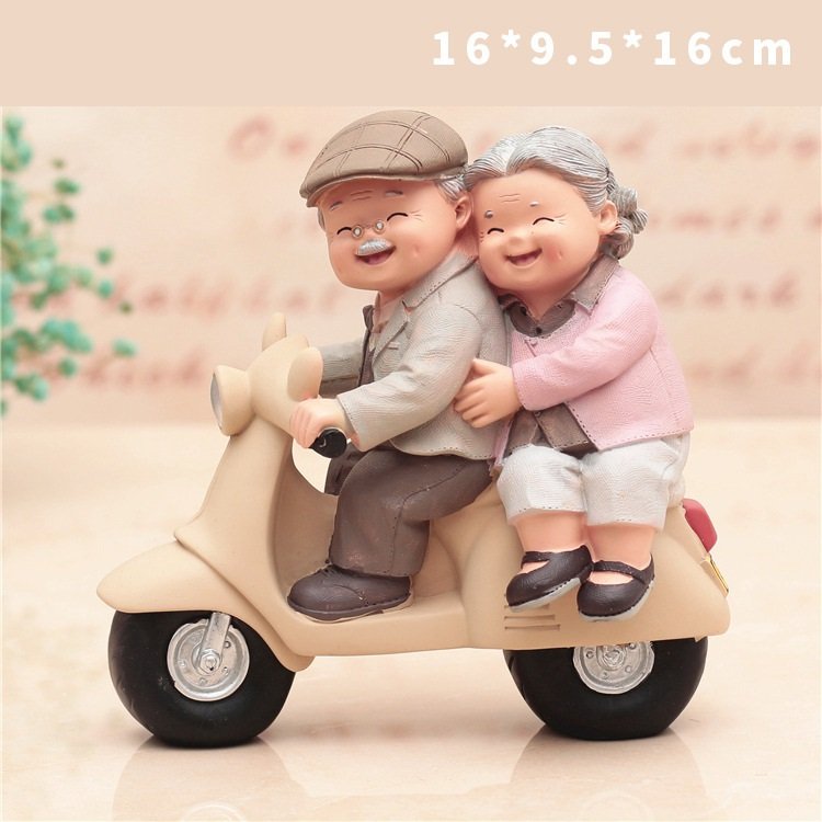 Tượng trang trí ông bà mới
