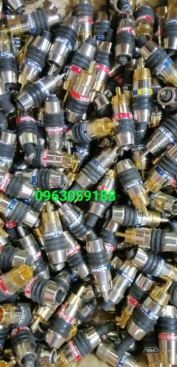 Rắc AV Bãi - 2 Cái