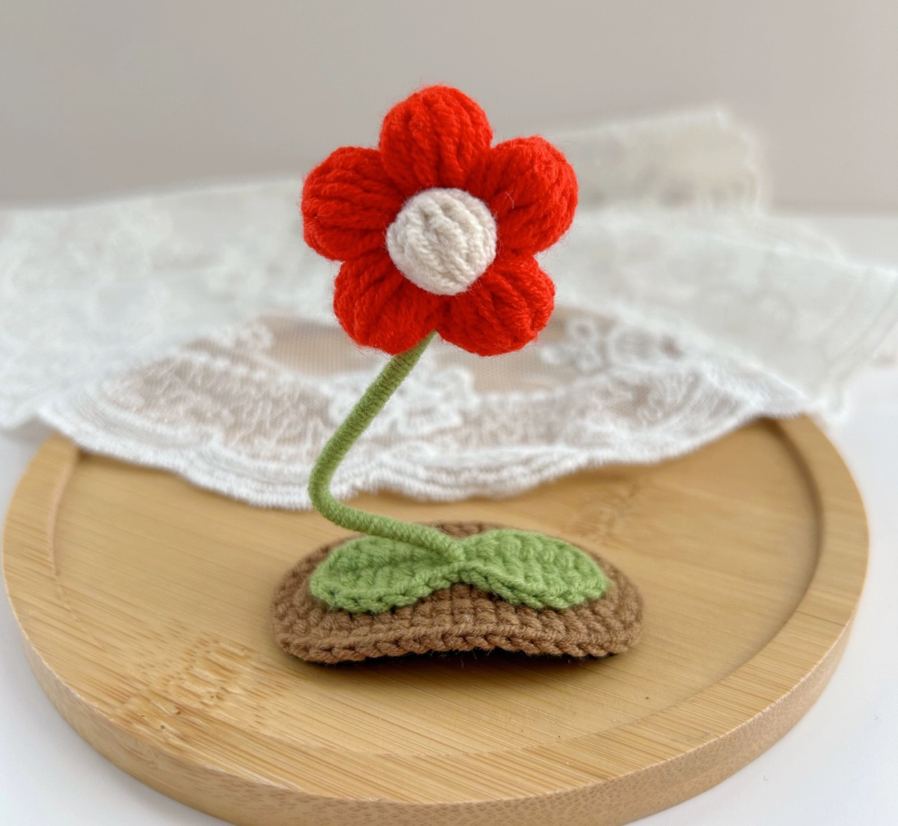 Kẹp tóc hoa 5 cánh bằng len handmade