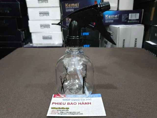 Bình Xịt Nước Cắt Tóc Nam Dung Tích 200ml.