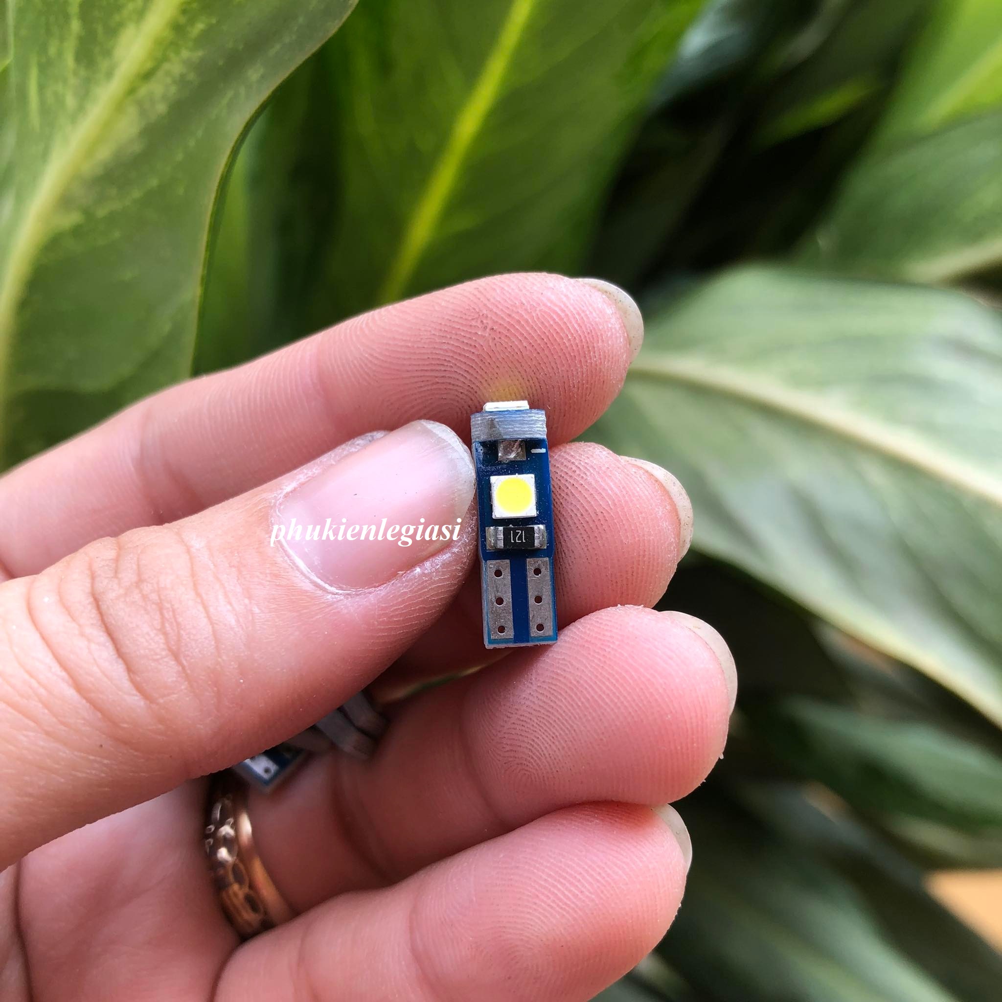 Đèn Led T5 chip 3030 3smd