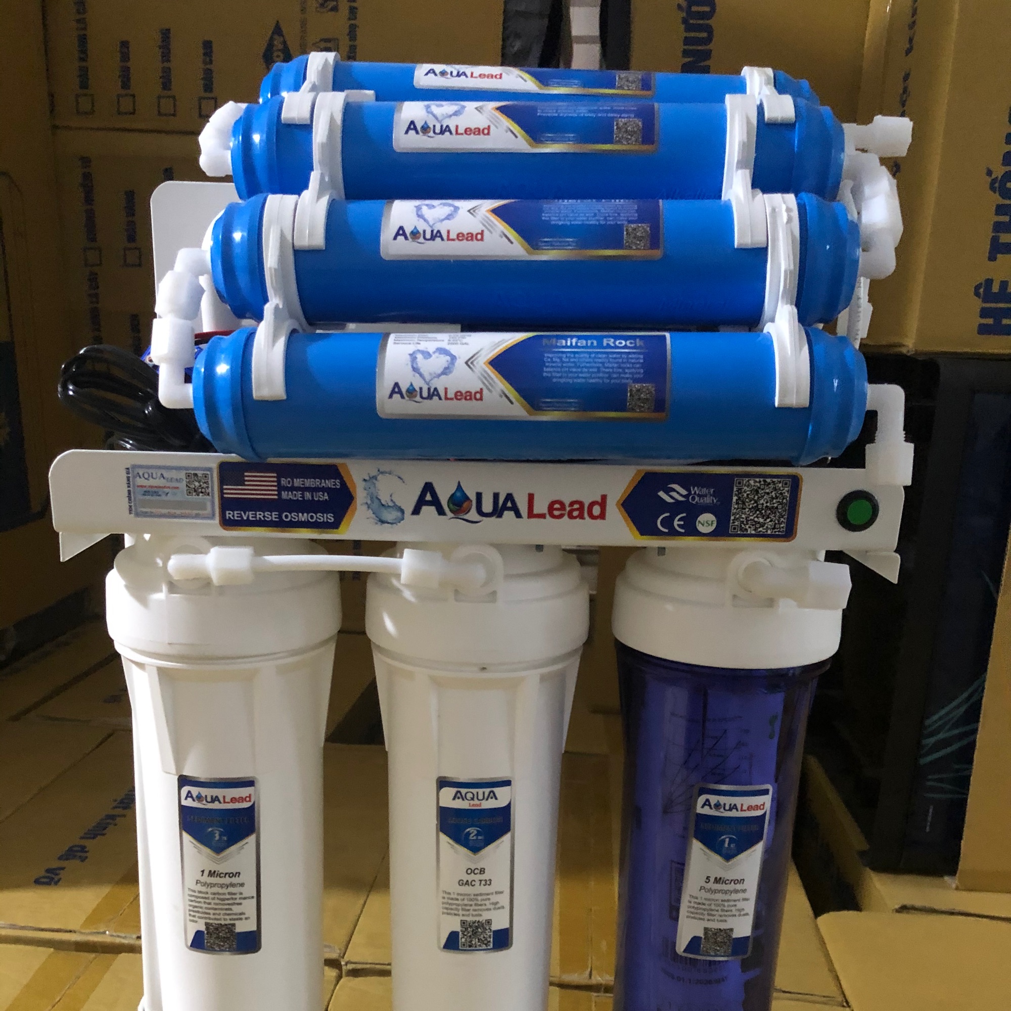 Máy lọc nước ro Aqua lead 10 cấp kèm chân lắp gầm
