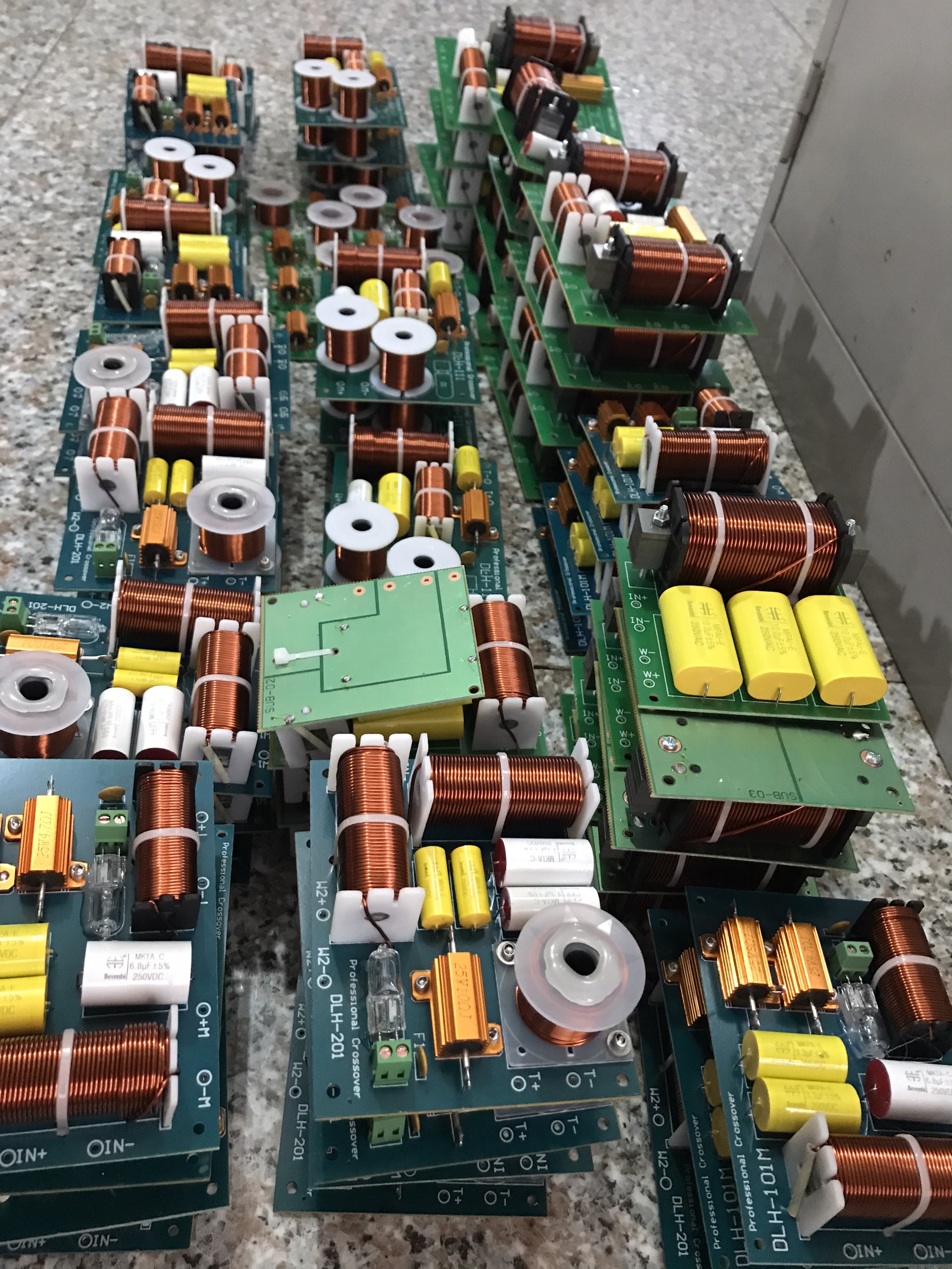 [HCM]Phân Tần Loa 2 Đường Tiếng