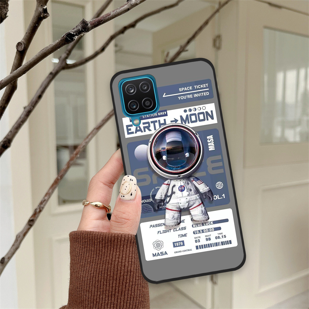 Ốp lưng Samsung Galaxy A12 / M12 phi hành gia astronaut 3D độc đáo