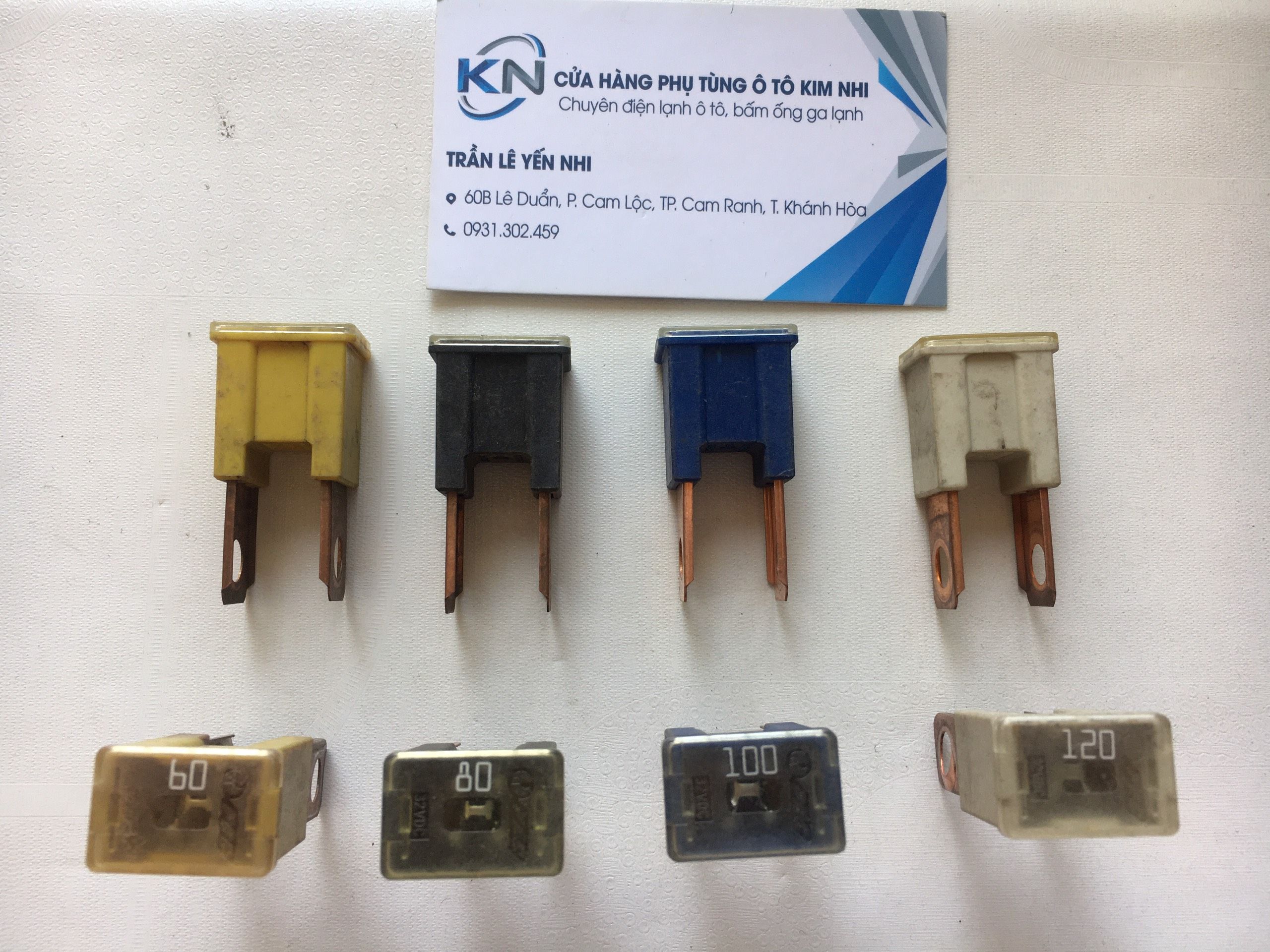 Cầu chì tổng bắt vít dài thẳng 60A-120A(Giá 1 cái)