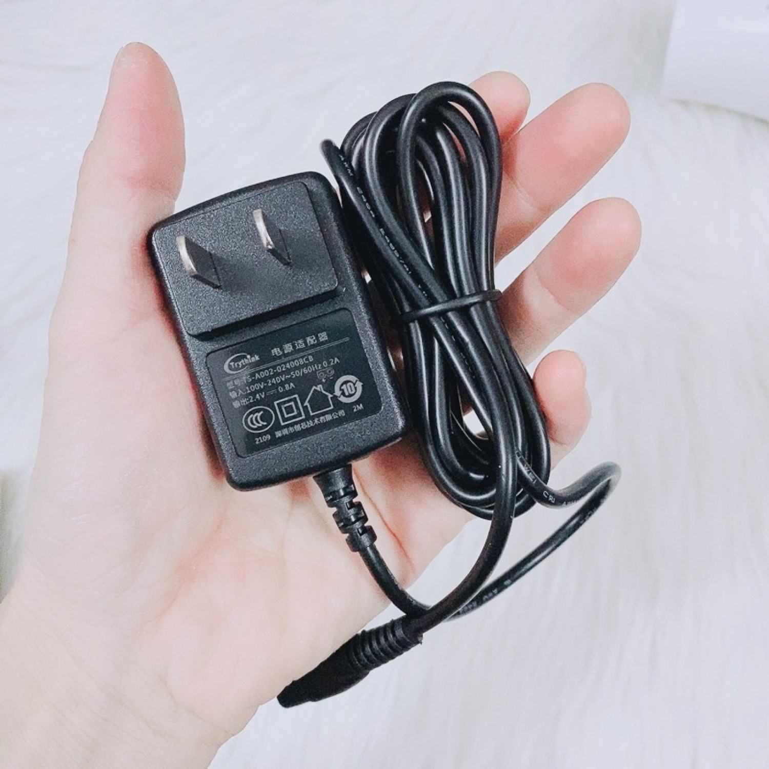 Combo Pin tông đơ codos T6 và dây sạc pin tông codos cao cấp