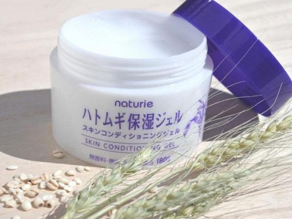 Kem Dưỡng Da Mầm Gạo Nhật Bản Naturie Skin Conditioning Gel 180g nhập khẩu