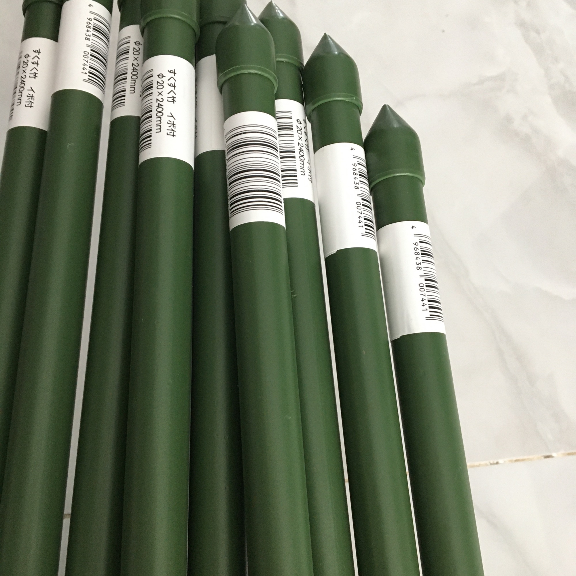 [HCM]10 ống tre lõi thép bọc nhựa phi 20cao2m4 hàng xuất khẩu sang Nhật