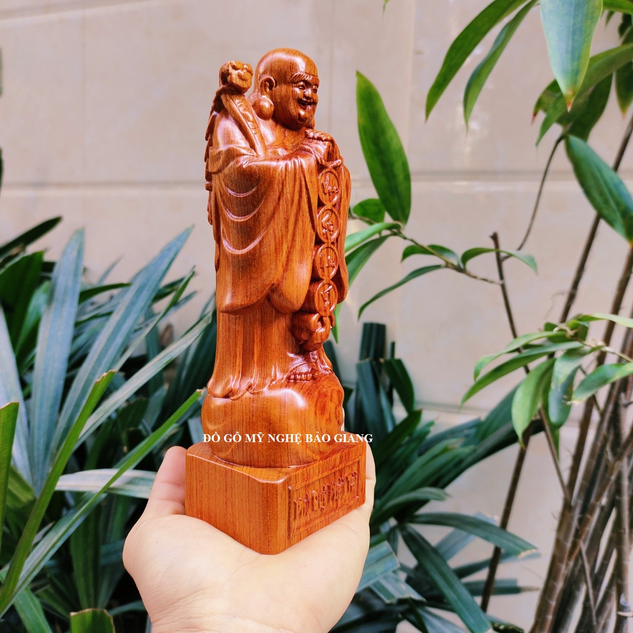 Tượng phật di lặc chúc phúc gỗ hương