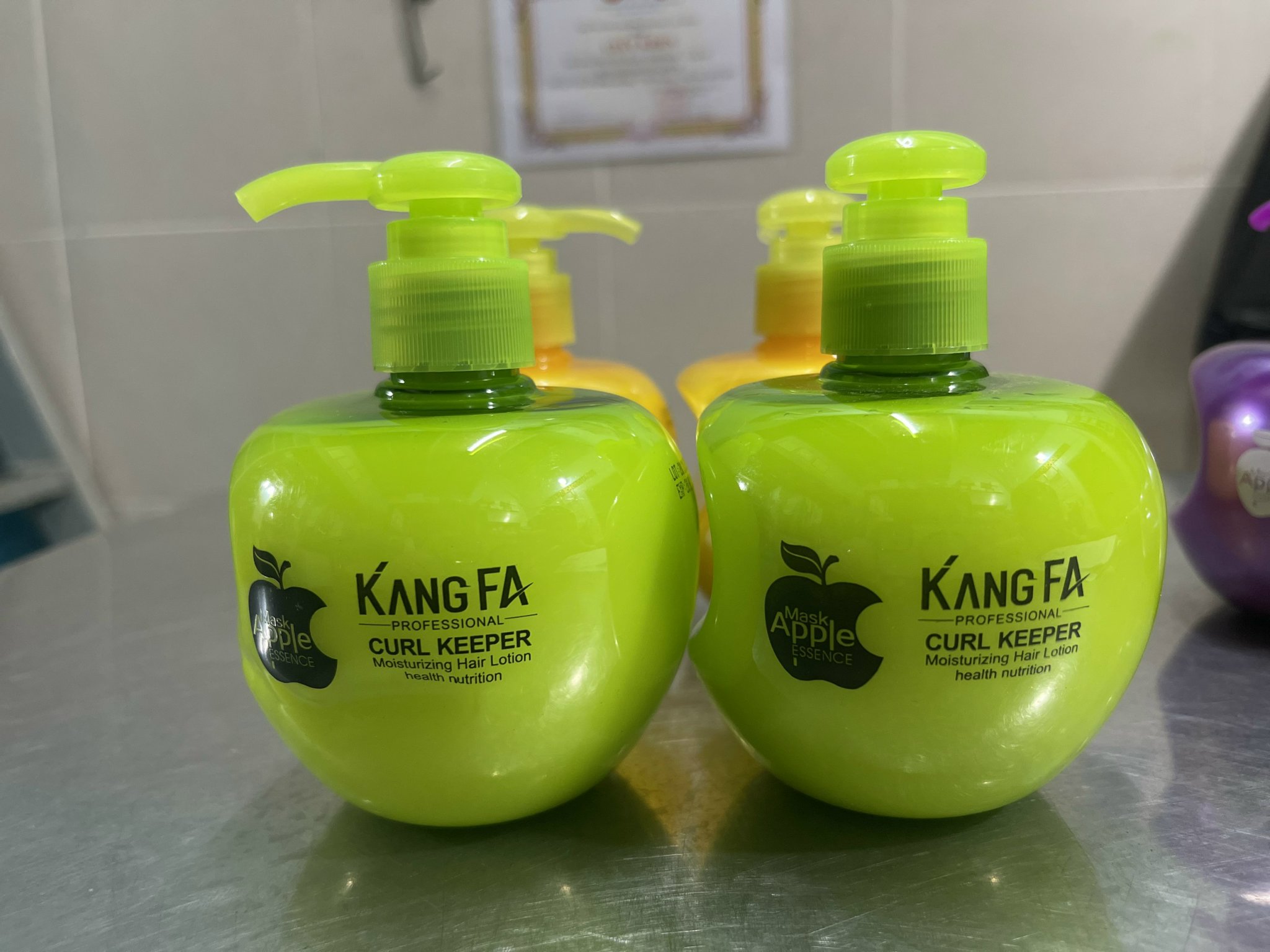 Gel tạo kiểu tóc xoăn trái táo