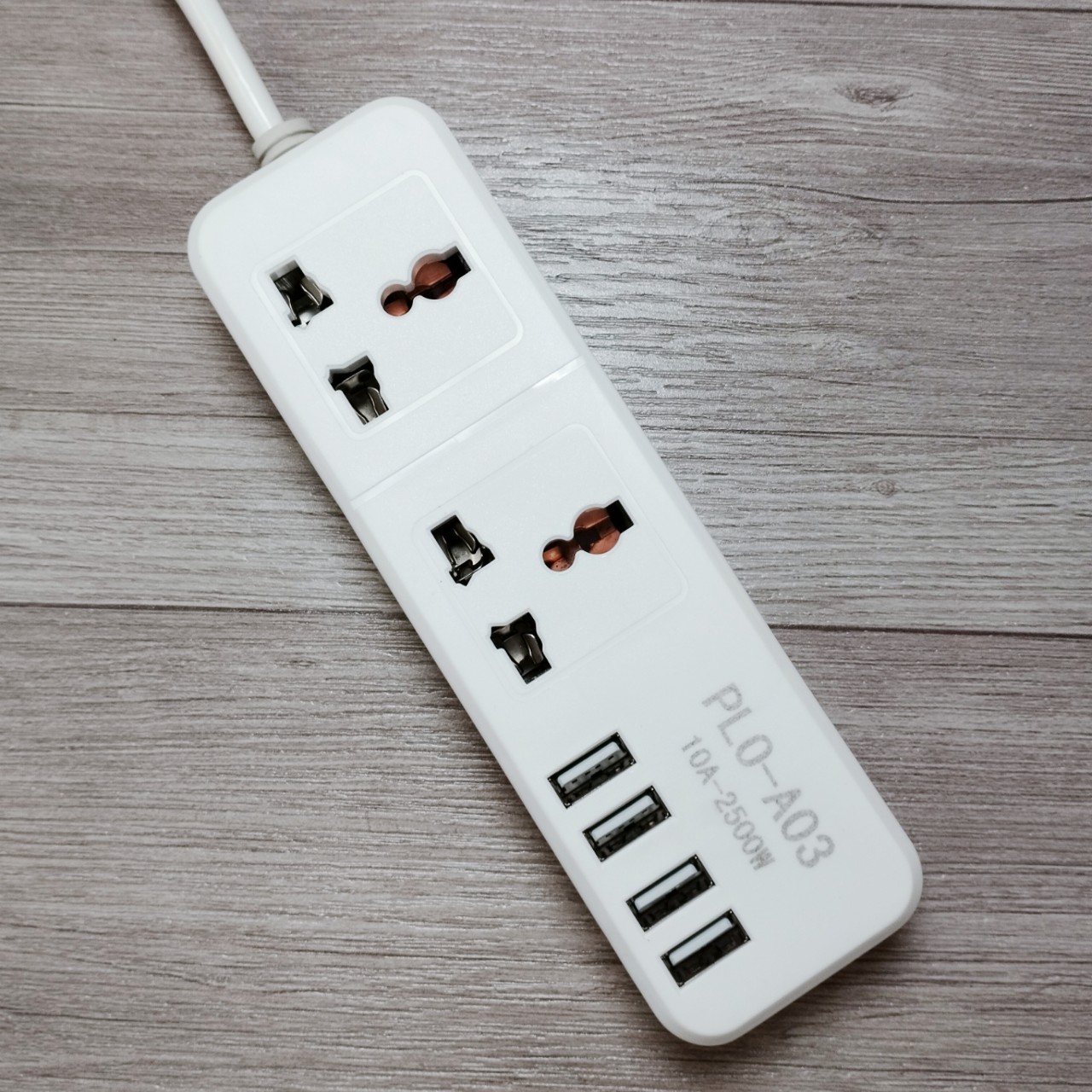 Ổ Điện MINI Siêu Rẻ, có Cổng USB Sạc Điện Thoại