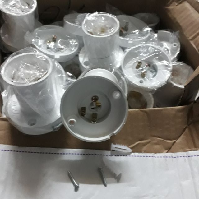 Đuôi đèn xoáy đa năng e27
