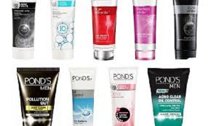 SỮA RỬA MẶT PONDS ĐẤT SÉT KHOÁNG DETOX DẠNG HẠT (90G)