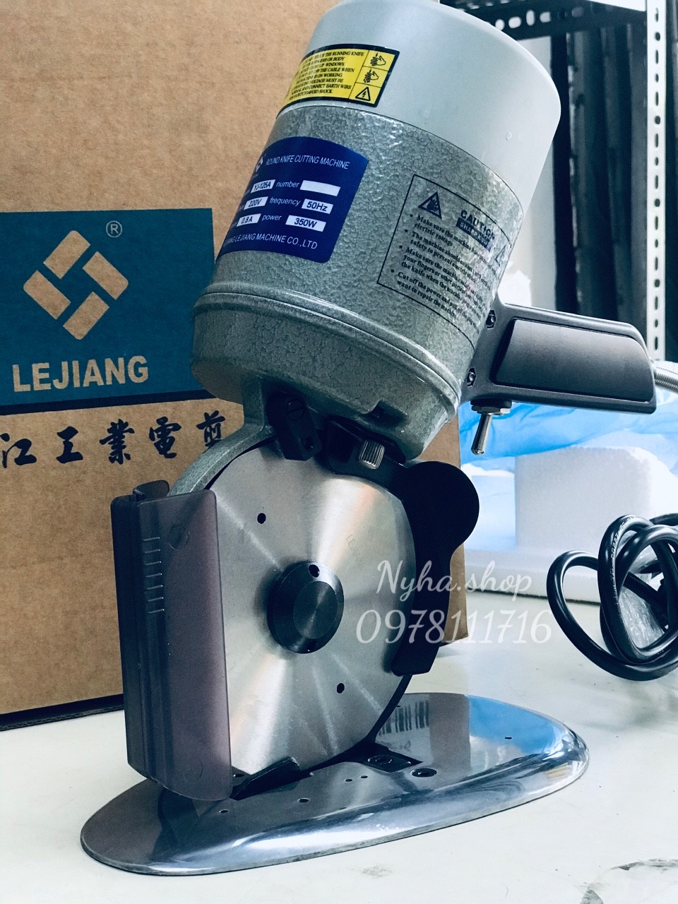 MÁY CẮT VẢI CẦM TAY LEJIANG YL-125