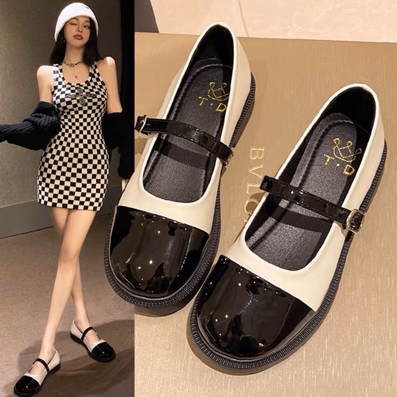 Giày đế đốc quai đơn phối da bóng trẻ trung