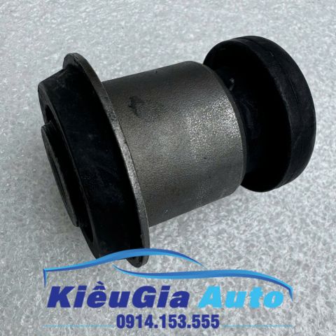 Cao su càng A nhỏ Ford Focus 2004-2011