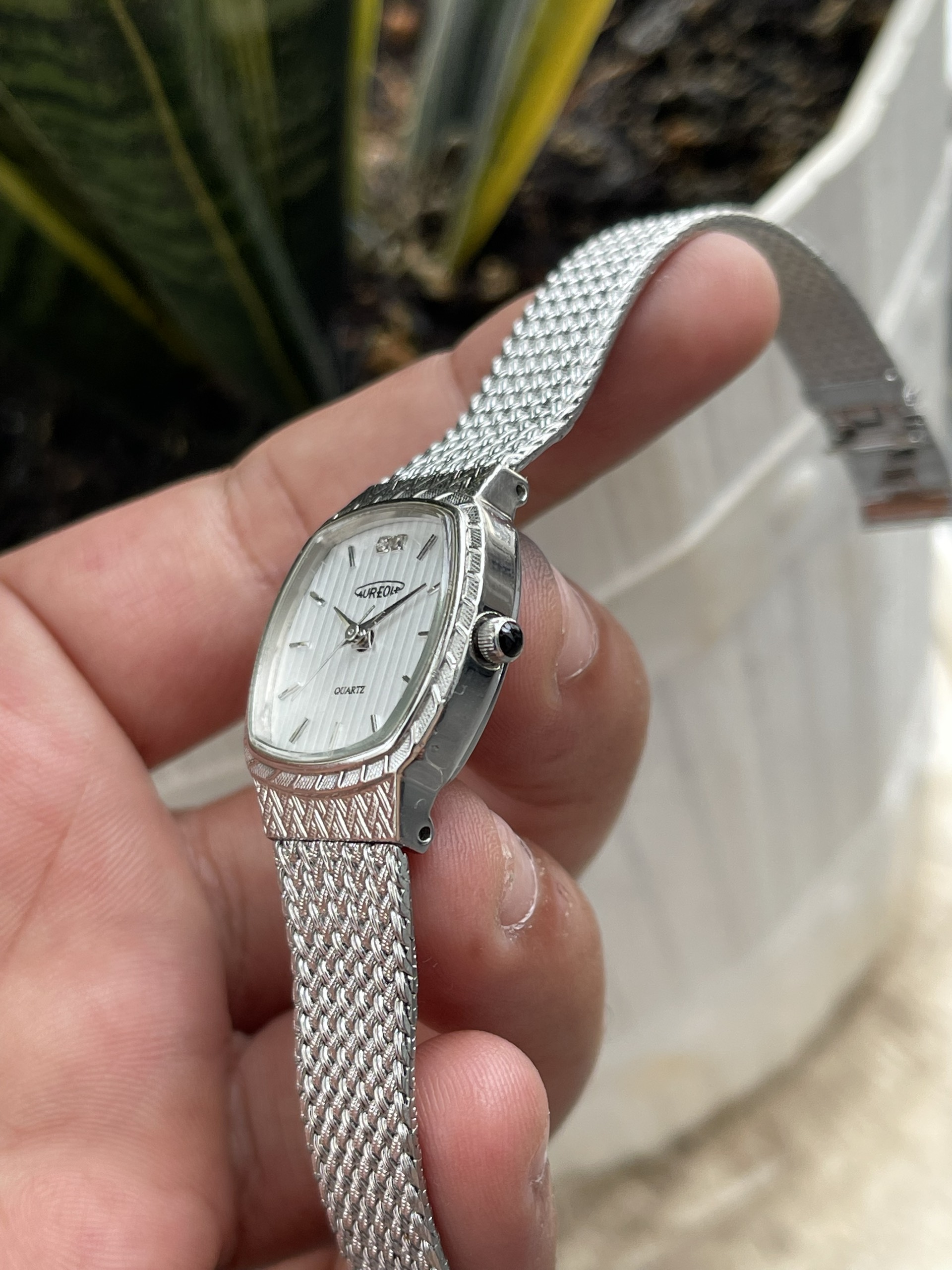 Đồng hồ nữ Ice kính saphia vỏ tím size mặt 40mm chạy pin hàng si