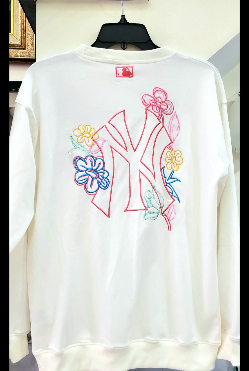 Áo sweater mlb ny thêu hoa cực nét