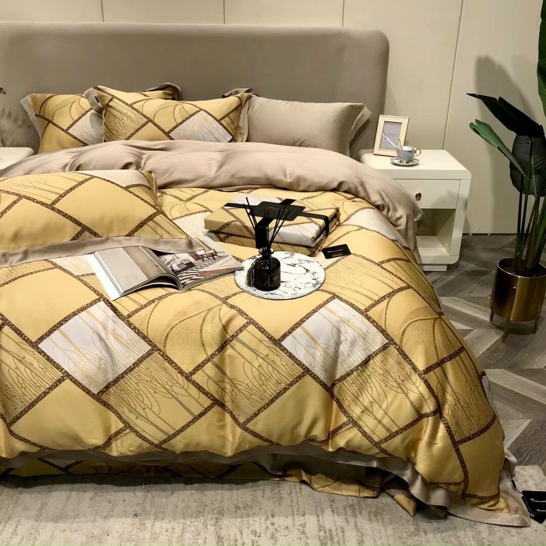 Bộ Chăn Ga Gối Lụa Tencel Cao Cấp Họa Tiết , Chất Liệu Mềm Mịn Thoáng Mát ,Không Bai Không Xù, Kích Cỡ Đa Dạng By. C.A Decor Store