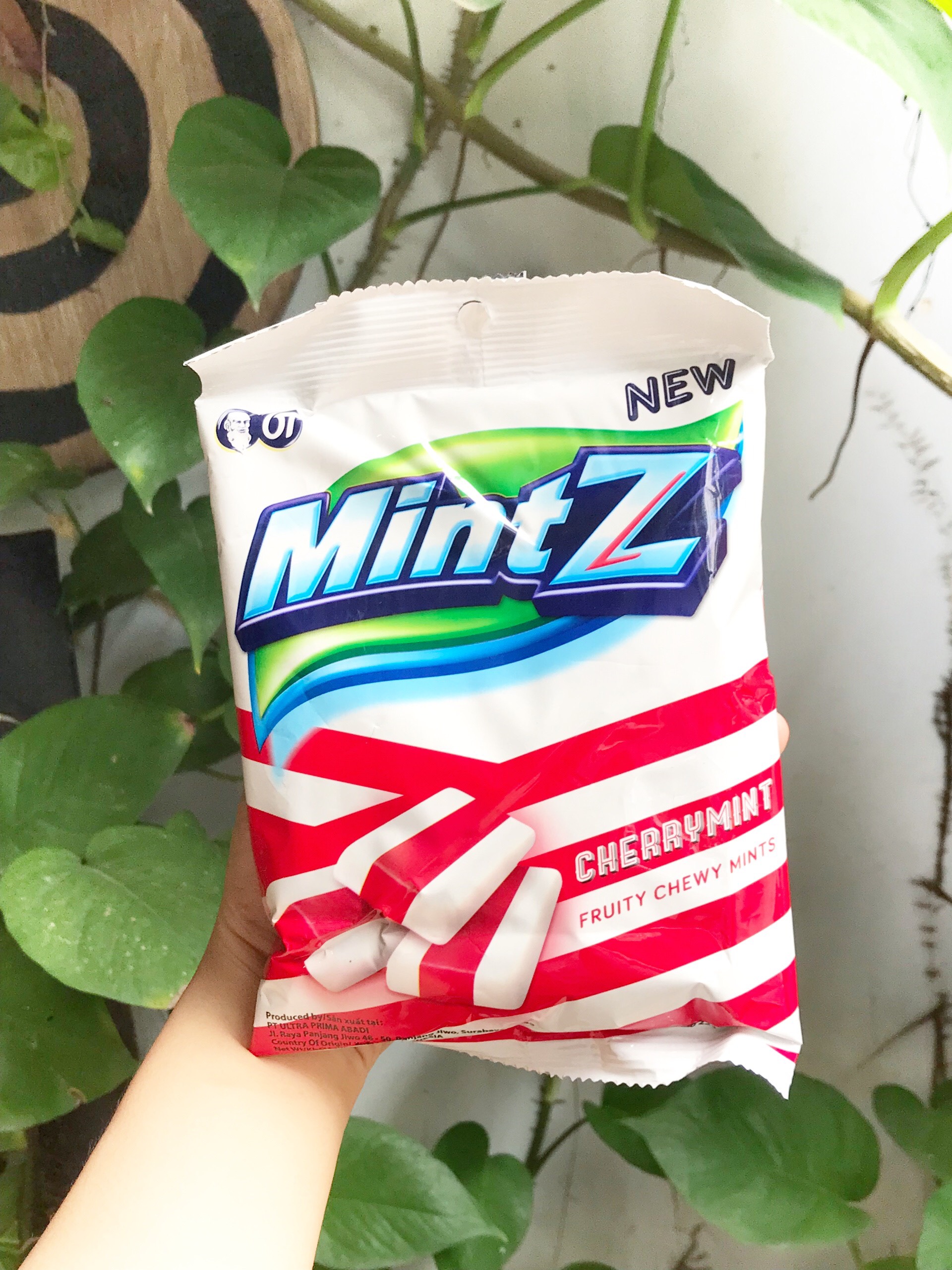 Kẹo Mềm MintZ Cherrymint Vị Cherry Bạc Hà (Gói 115g - Đỏ)