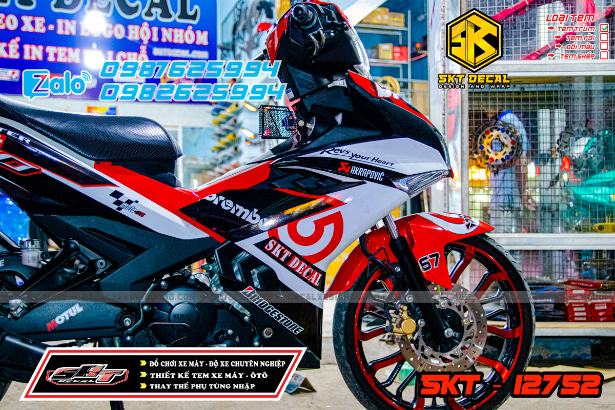 tem trùm xe exciter 150 trắng đỏ đen brembo