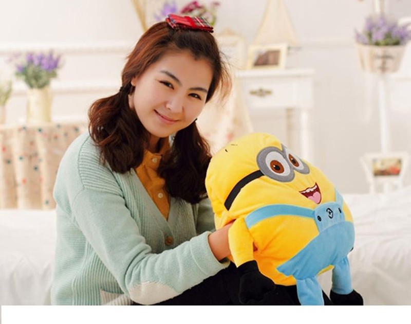 Chăn, gối Minion 2 in 1