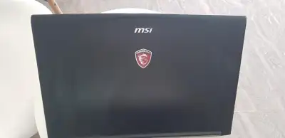 MSI GE72 7RD, CPU i7 7700HQ, Ram 16GB, HDD 1TB, card rời