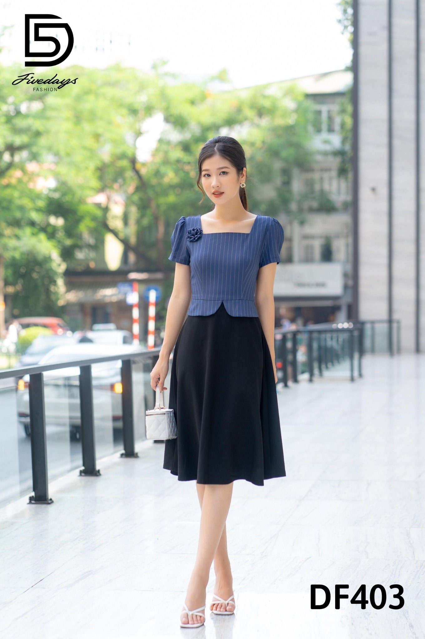 Fivedays - Đầm Peplum xoè kẻ