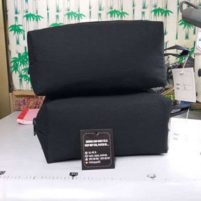 Hộp bút đen trơn bigsize