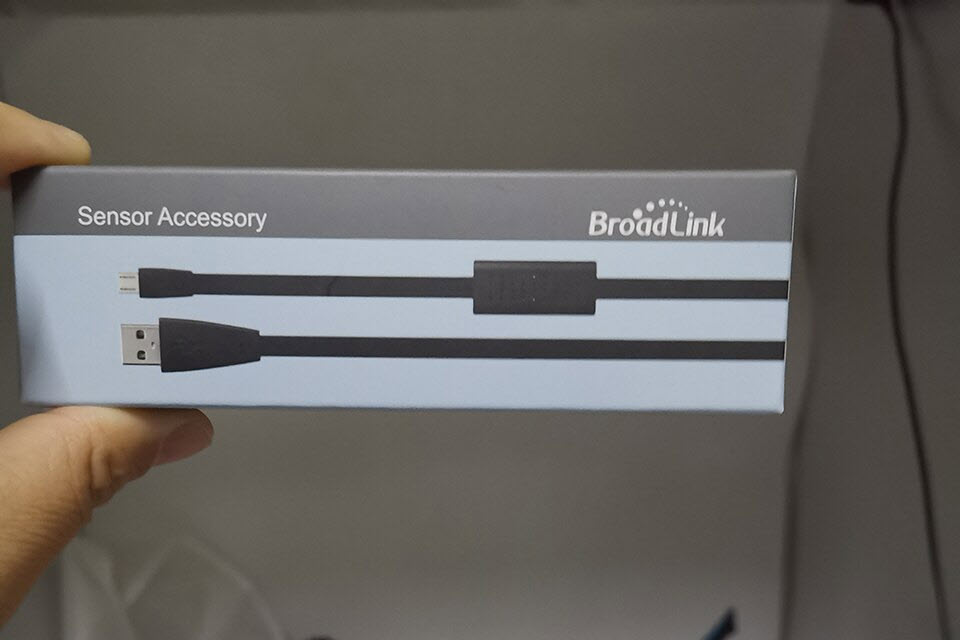2020 Broadlink HTS2 Sesnor accessory USB cable temperature & humidity detector work with broadlink rm4 pro/rm4 mini universal remote - 2020 Broadlink HTS2 Cổng USB Cảm Biến Nhiệt Độ - Độ Ẩm Báo Làm Việc Với RM4 Pro/RM4 Mini