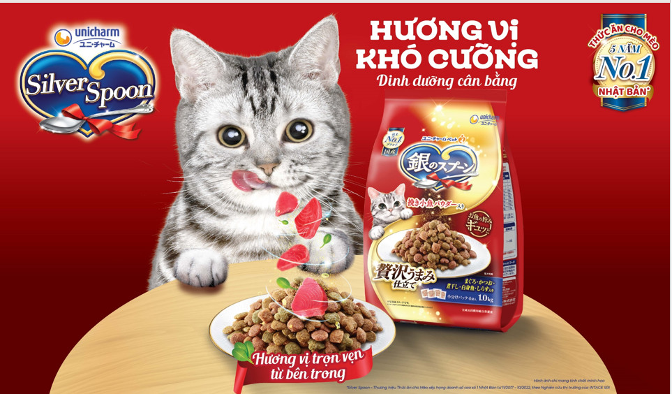 Thức ăn Silver Spoon cho mèo giảm nôn trớ