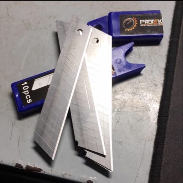 ( Giá Sập Sàn ) 10 Lưỡi Dao Trổ Loại To ( Dao Dọc Giấy )Proteck