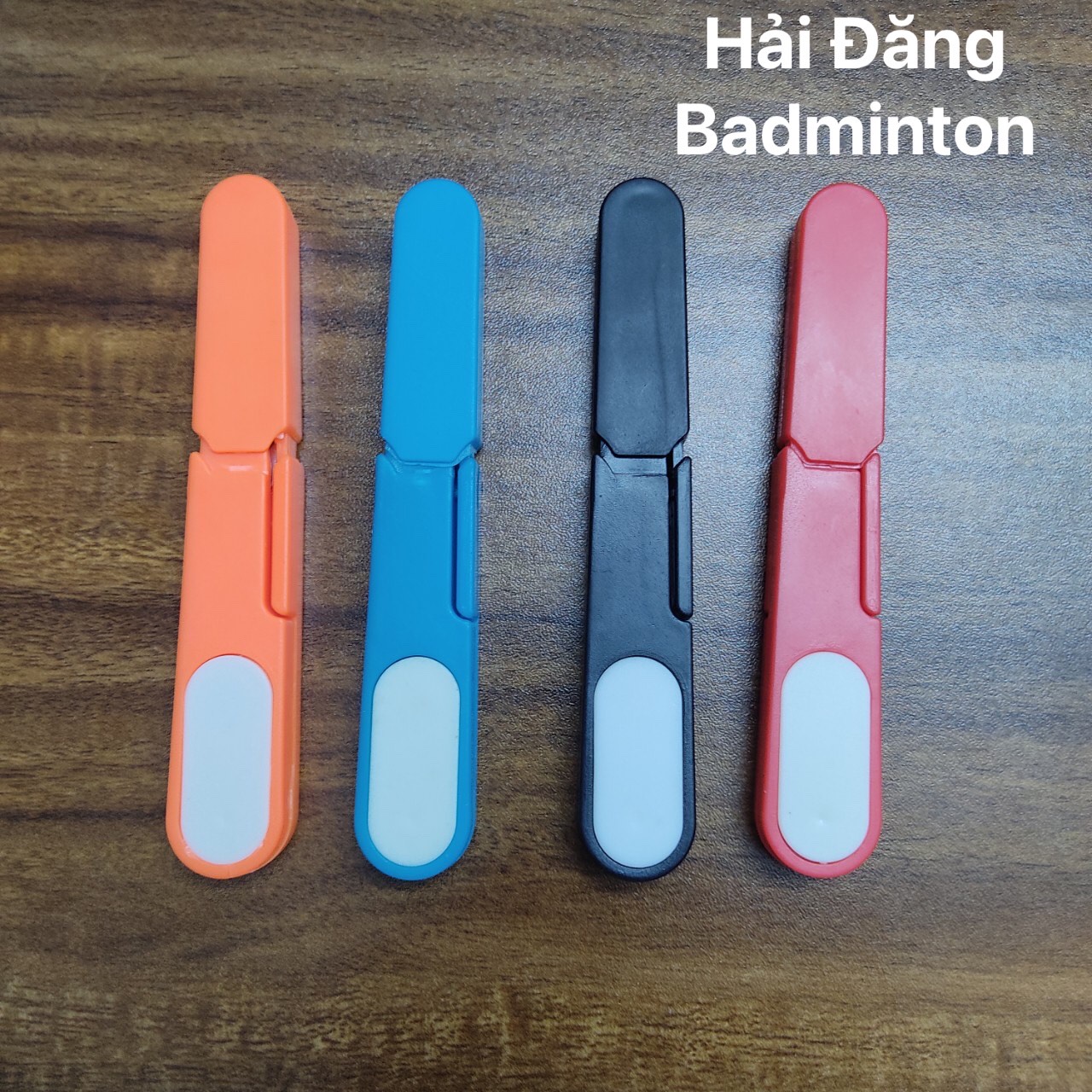 Kéo Cắt Lưới Vợt Cầu Lông Khi Đứt