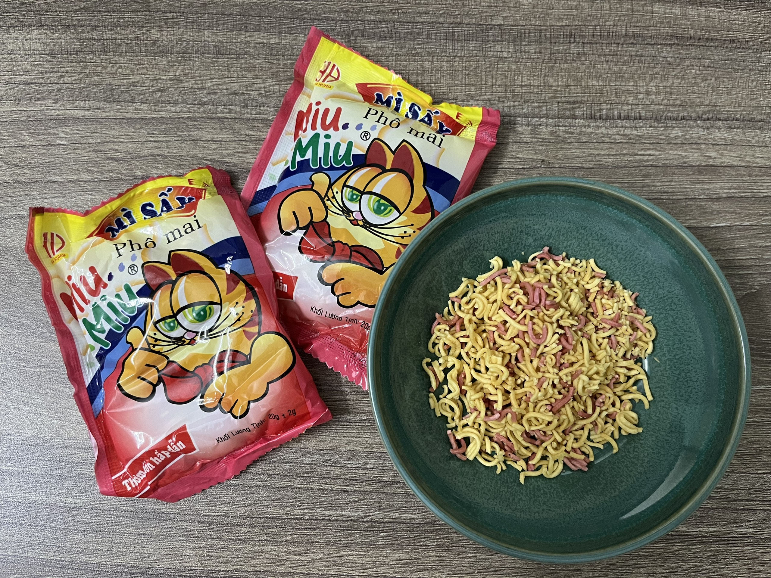 10 gói mì tôm trẻ em Miu Miu 20g (date mới)