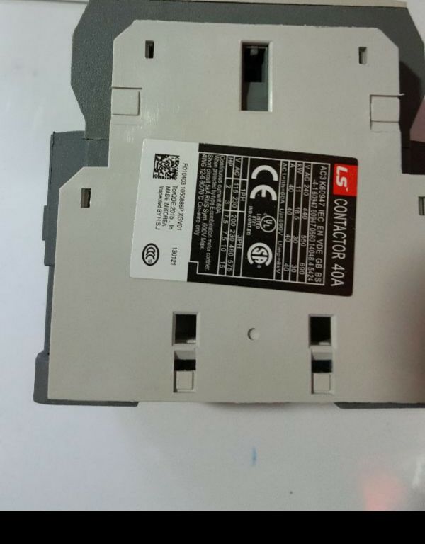 Khởi Động Từ MC 40A -220V