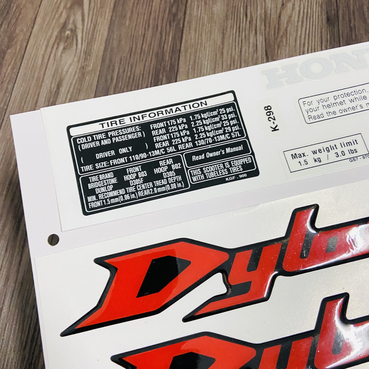 [DYLAN ĐỎ) TEM DÁN XE DYLAN 150CC CAO CẤP NHƯ TEM ZIN (CÓ THÔNG SỐ CỦA XE)