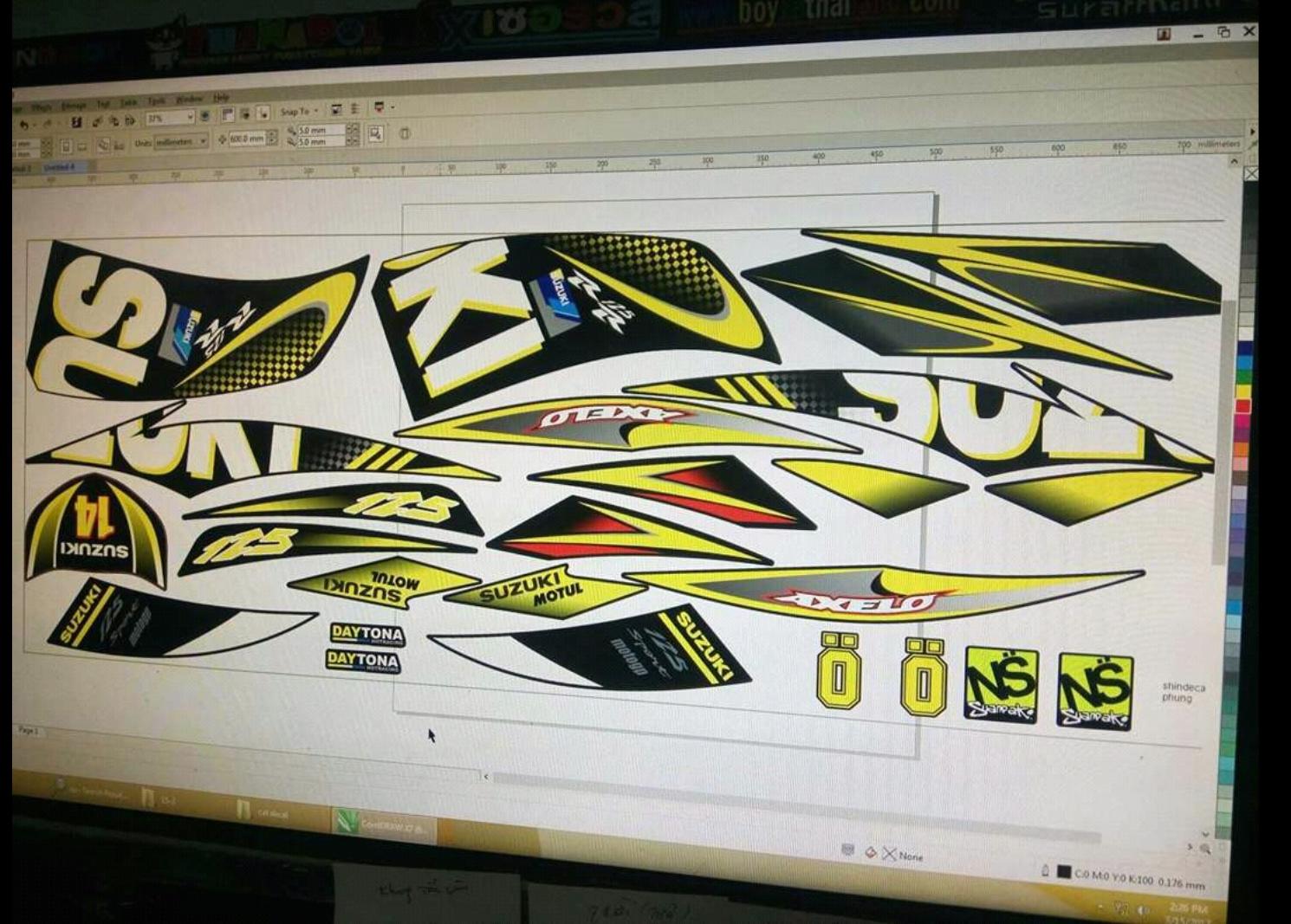 Tem rời axelo chữ suzuki vàng đen