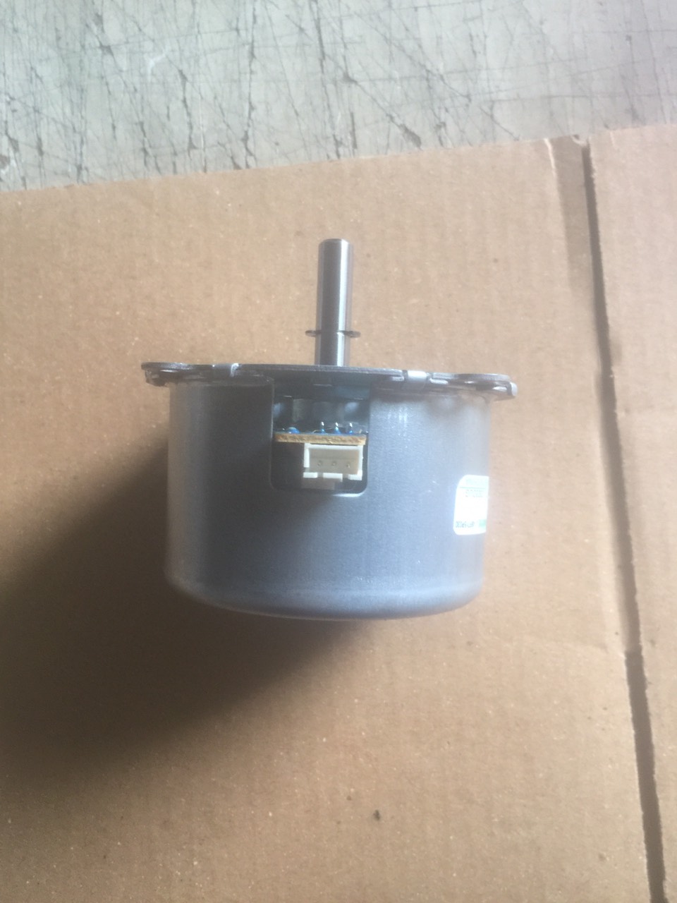 [HCM]Motor quạt Midea AC120-18AR