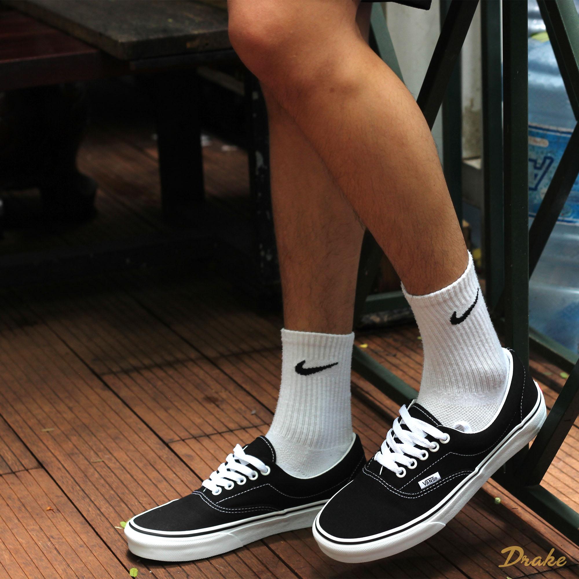 Giày Vans Classic Era VN000EWZBLK