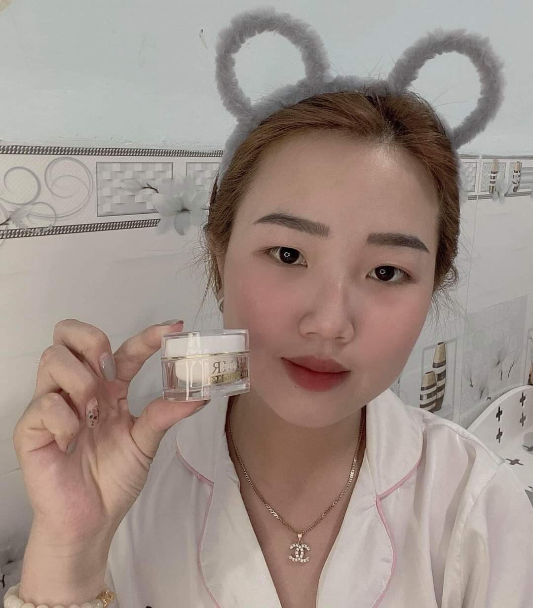 kem face tối pumr